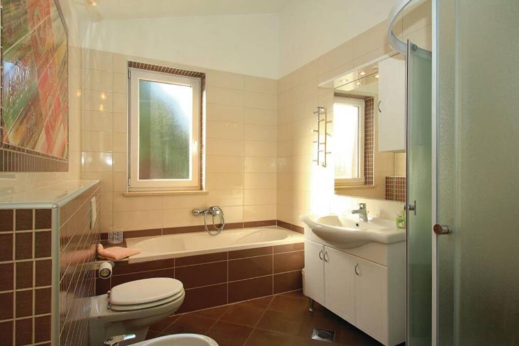 Adorable Holiday House Lilla-With Pool-Near Old Town Labin Labin  Bagian luar foto