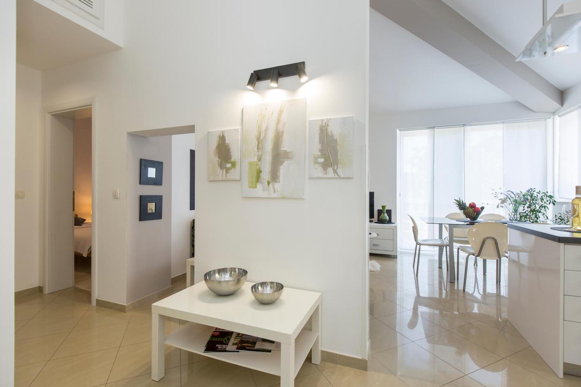 Adorable Holiday House Lilla-With Pool-Near Old Town Labin Labin  Bagian luar foto